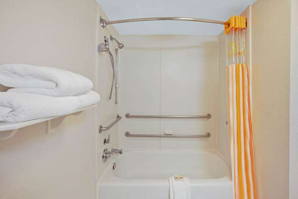  - La Quinta Inn & Suites Galleria Houston