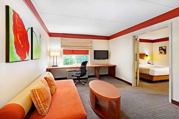 Suite - La Quinta Inn & Suites Cary