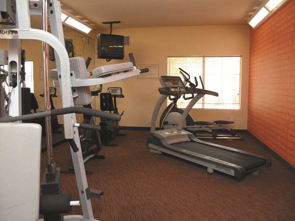 Fitness/ Exercise Room - La Quinta Inn & Suites Cary