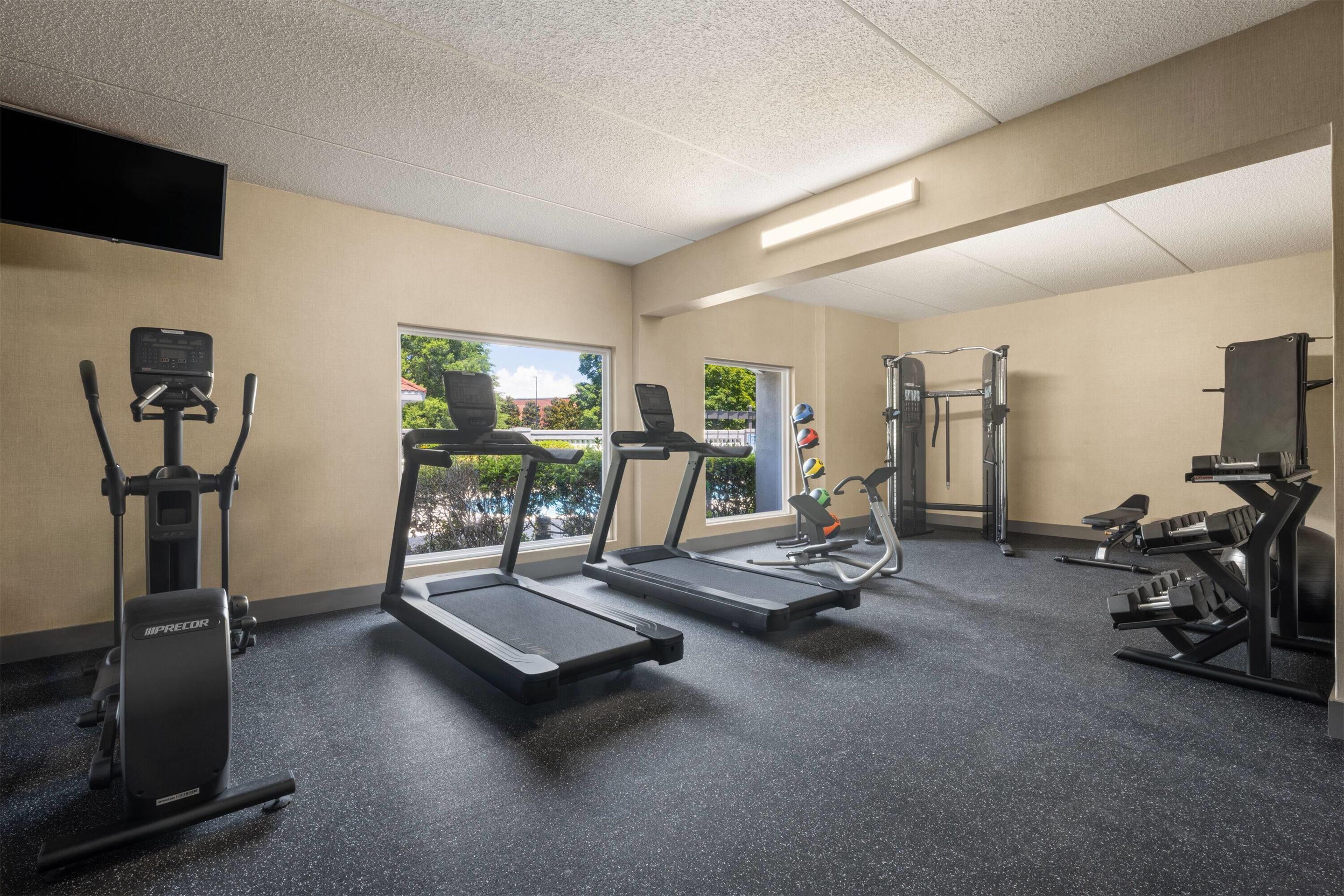 Health club fitness center gym | La Quinta Inn & Suites by Wyndham Raleigh Cary