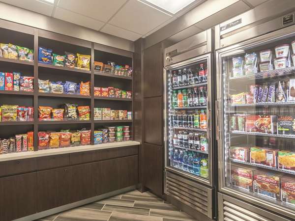  - La Quinta Inn & Suites Norman