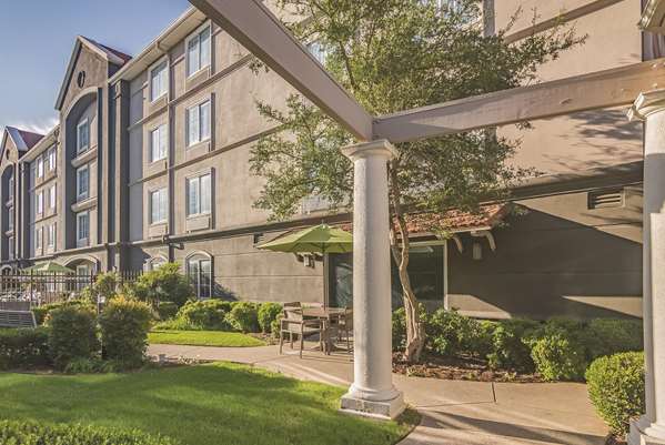 Exterior view - La Quinta Inn & Suites Norman