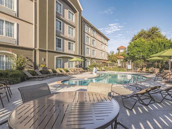 Pool - La Quinta Inn & Suites Norman