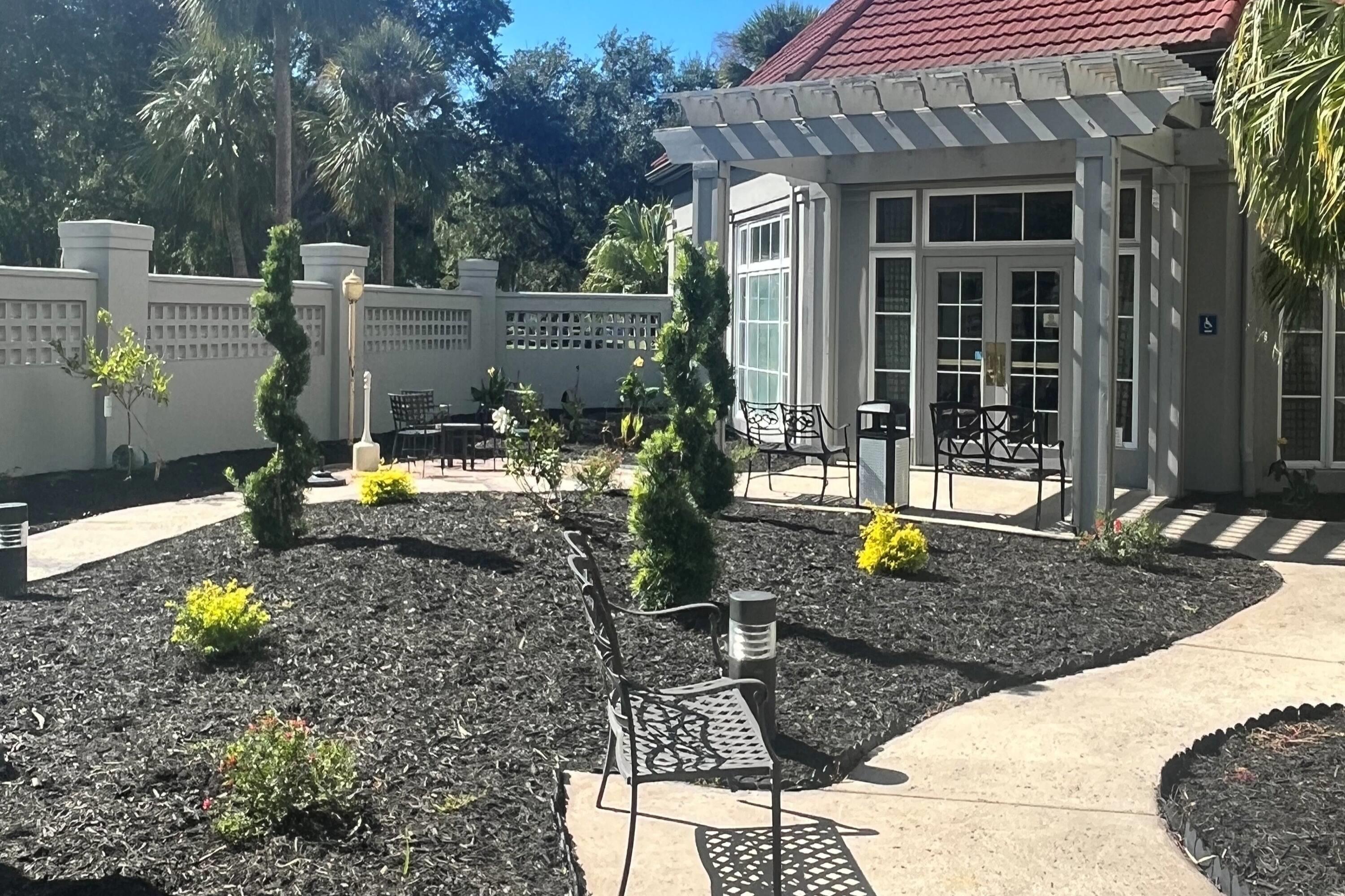 Property amenity | La Quinta Inn & Suites by Wyndham Jacksonville Butler Blvd