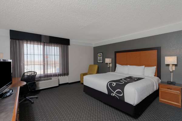  - La Quinta Inn & Suites Pueblo - I-25, Exit 102