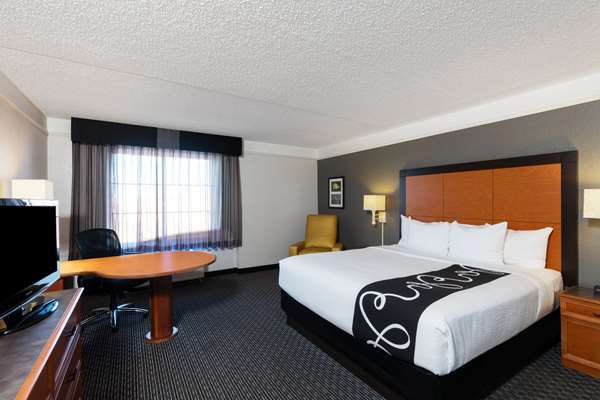  - La Quinta Inn & Suites Pueblo - I-25, Exit 102