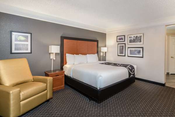  - La Quinta Inn & Suites Pueblo - I-25, Exit 102