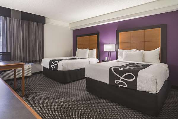  - La Quinta Inn & Suites West Mesa