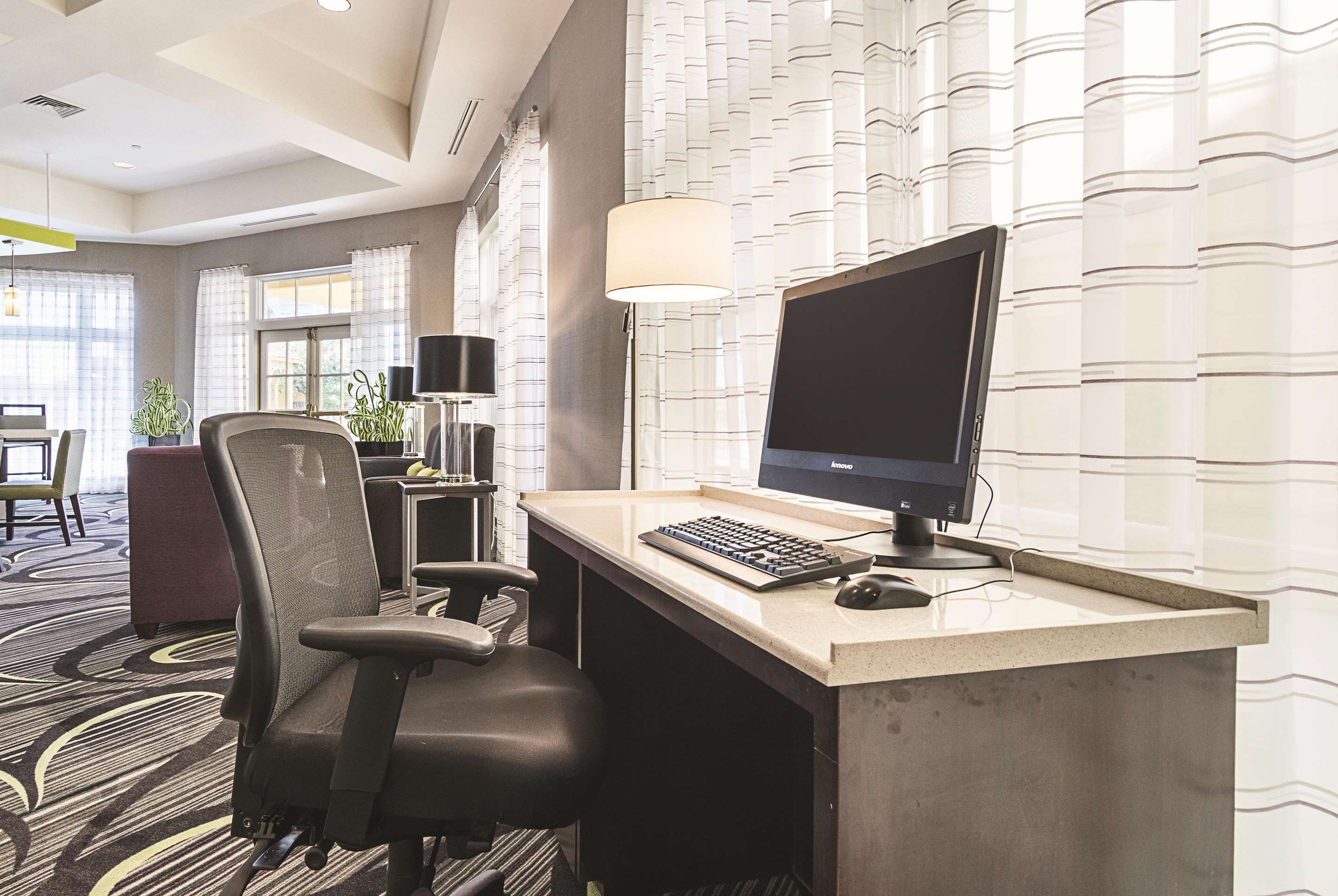 Business Center | La Quinta Inn & Suites by Wyndham Phoenix Mesa West