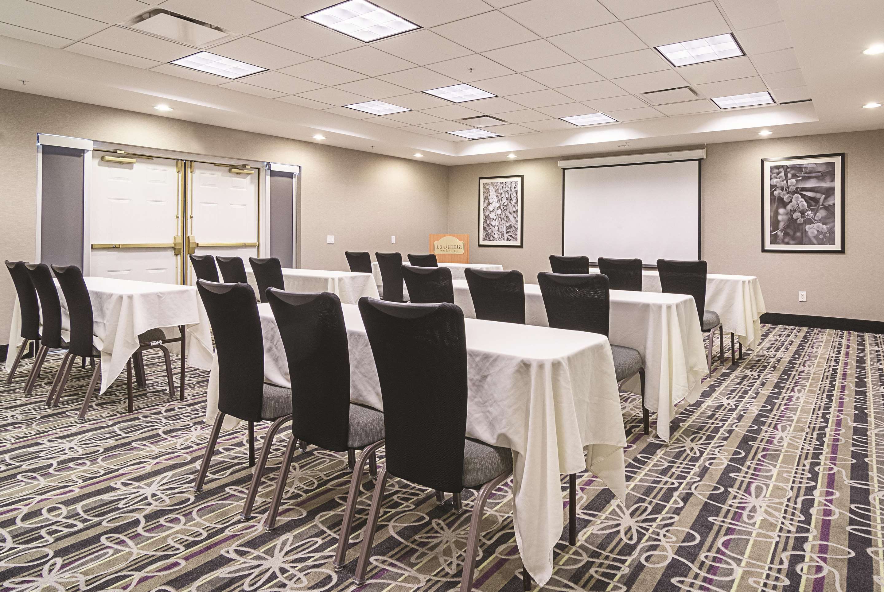 Meeting Room | La Quinta Inn & Suites by Wyndham Phoenix Mesa West