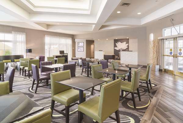  - La Quinta Inn & Suites West Mesa