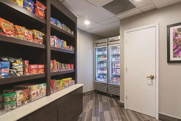  - La Quinta Inn & Suites West Mesa