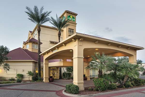 Exterior view - La Quinta Inn & Suites West Mesa