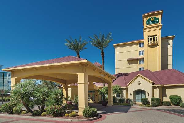 Exterior view - La Quinta Inn & Suites West Mesa