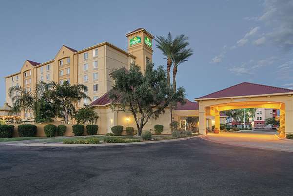 Exterior view - La Quinta Inn & Suites West Mesa
