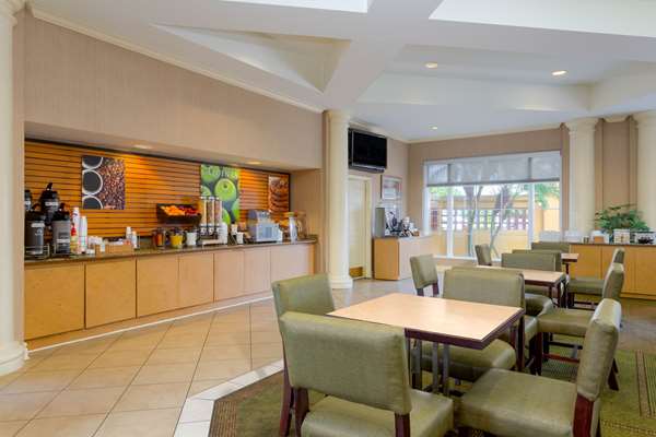 Amenities - La Quinta Inn & Suites West Lakeland - I-4, Exit 32