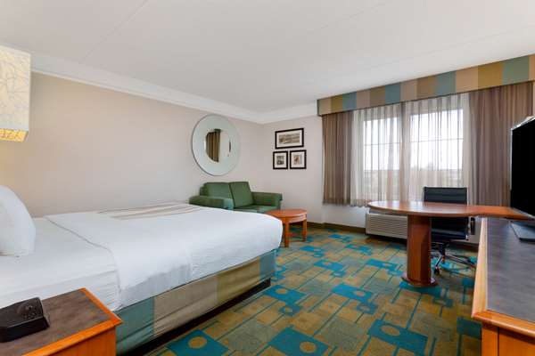 Suite - La Quinta Inn & Suites West Lakeland - I-4, Exit 32