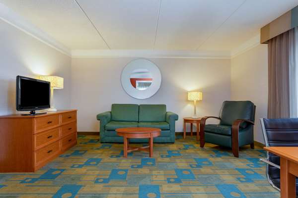 Suite - La Quinta Inn & Suites West Lakeland - I-4, Exit 32