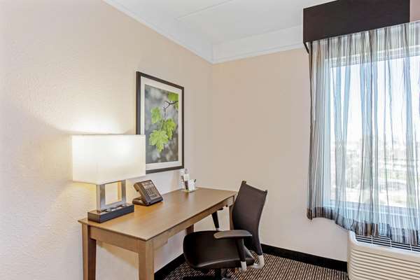 Suite - La Quinta Inn & Suites Panama City