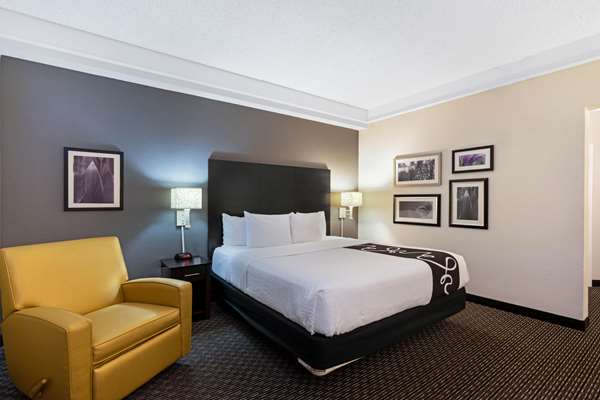  - La Quinta Inn & Suites East Mesa