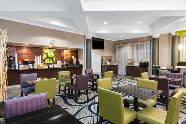  - La Quinta Inn & Suites East Mesa