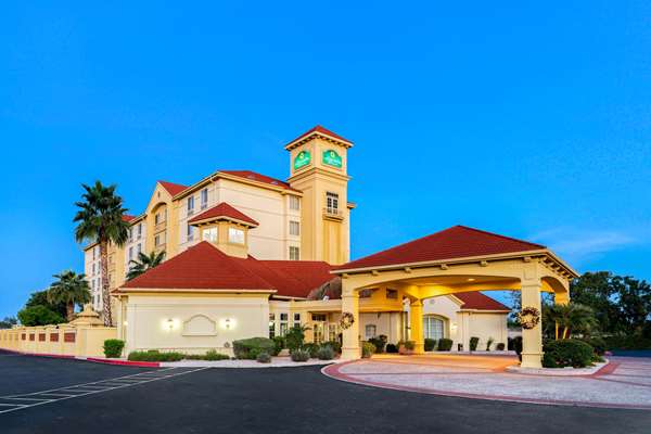 Exterior view - La Quinta Inn & Suites East Mesa
