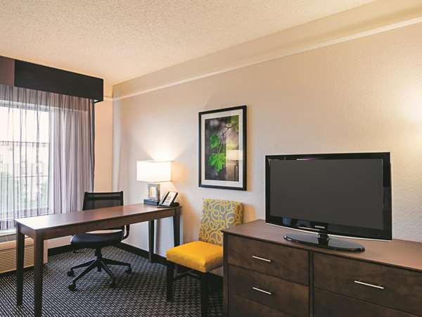  - La Quinta Inn Airport Denver
