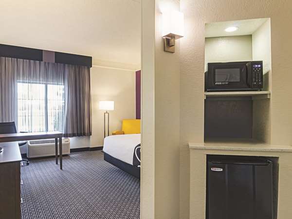  - La Quinta Inn Airport Denver