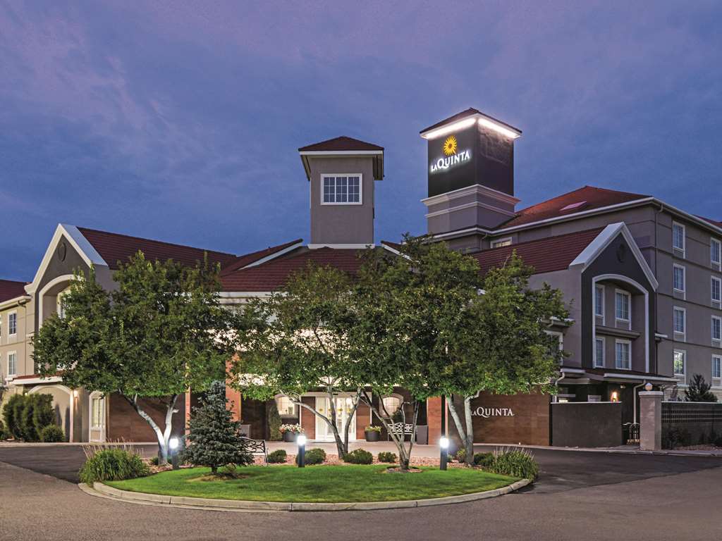 La Quinta Inn & Suites Denver Airport