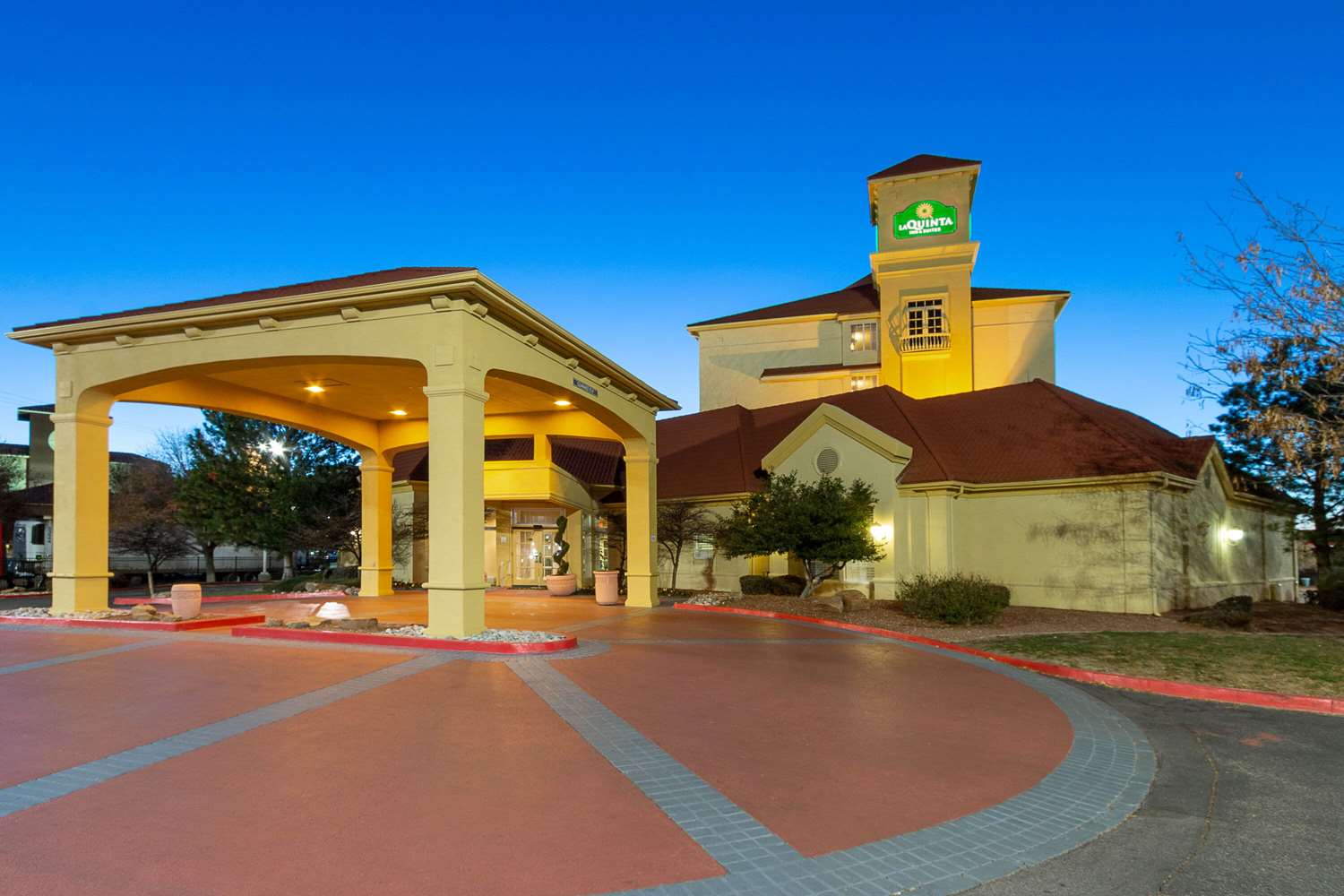 La Quinta Inn & Suites West Albuquerque I40, Exit 155, NM See