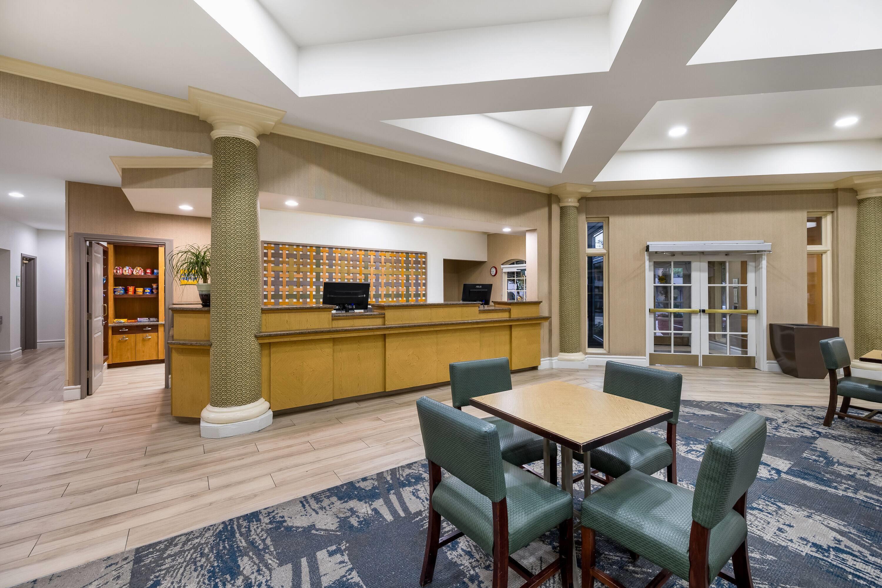 Reception | La Quinta Inn & Suites by Wyndham Albuquerque West
