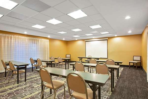  - La Quinta Inn Airport Doral