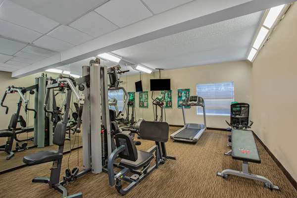 Fitness/ Exercise Room - La Quinta Inn Airport Doral