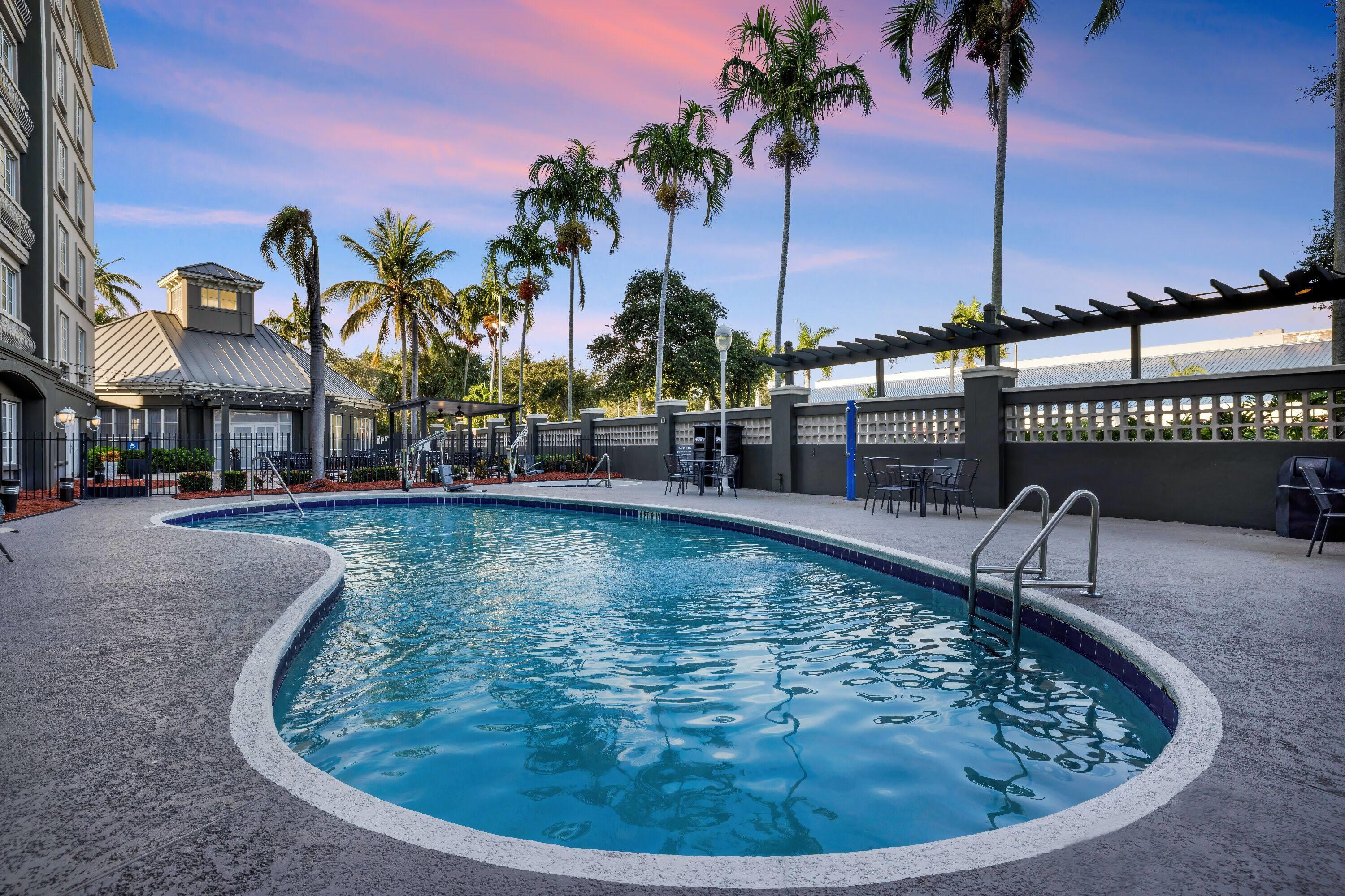 Pool - indoor | La Quinta by Wyndham Miami Airport West