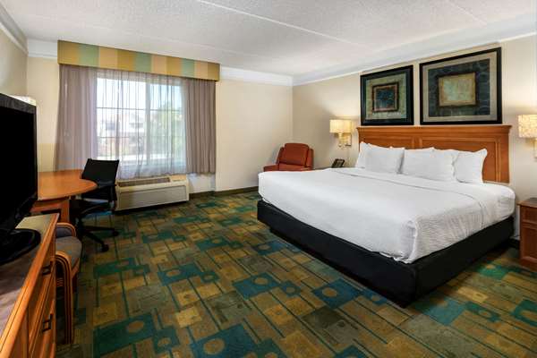  - La Quinta Inn & Suites Peoria