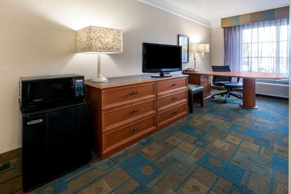  - La Quinta Inn & Suites Peoria