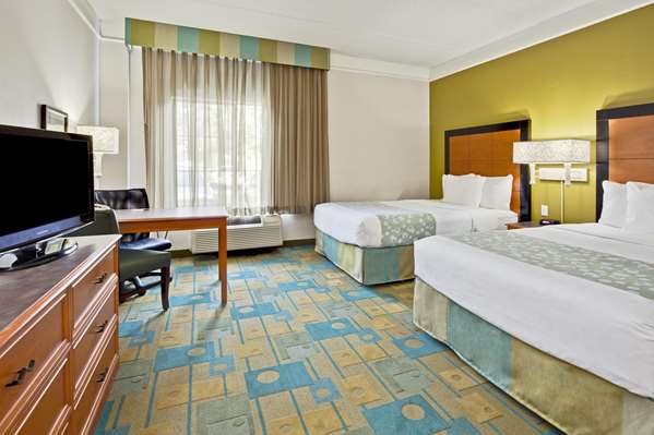  - La Quinta Inn & Suites Fort Lauderdale Airport Hollywood - I-95, Exit 21