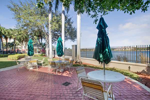  - La Quinta Inn & Suites Fort Lauderdale Airport Hollywood - I-95, Exit 21