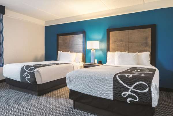  - La Quinta Inn & Suites Lake Mary - I-4, Exit 98