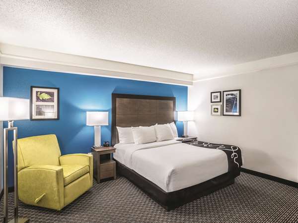  - La Quinta Inn & Suites Southeast Phoenix - I-10, Exit 160