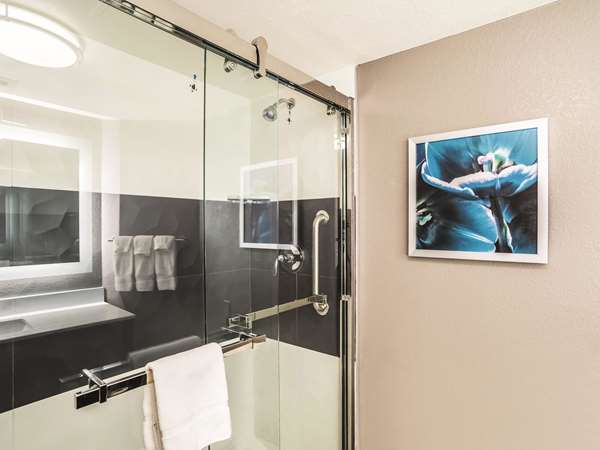 Suite - La Quinta Inn & Suites Southeast Phoenix - I-10, Exit 160