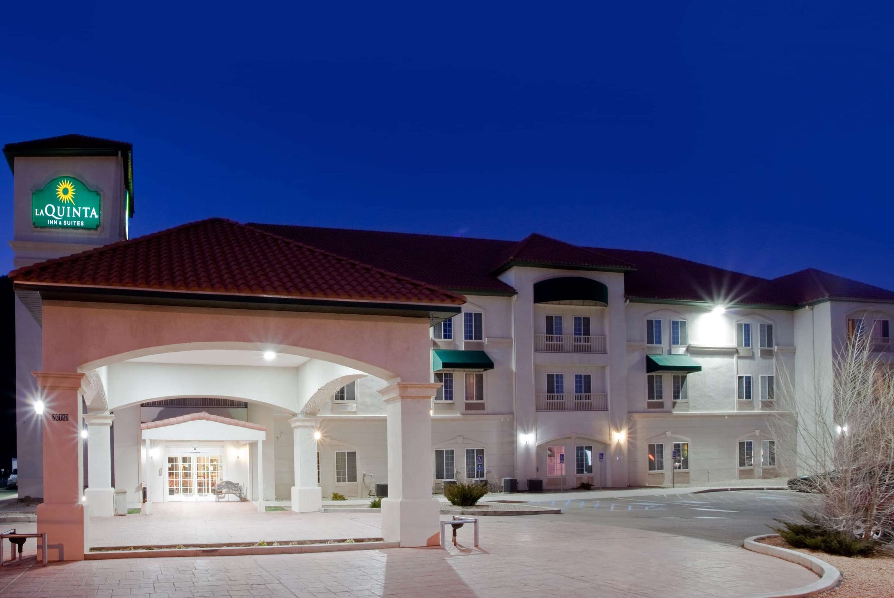 Exterior | La Quinta Inn & Suites by Wyndham Ruidoso Downs
