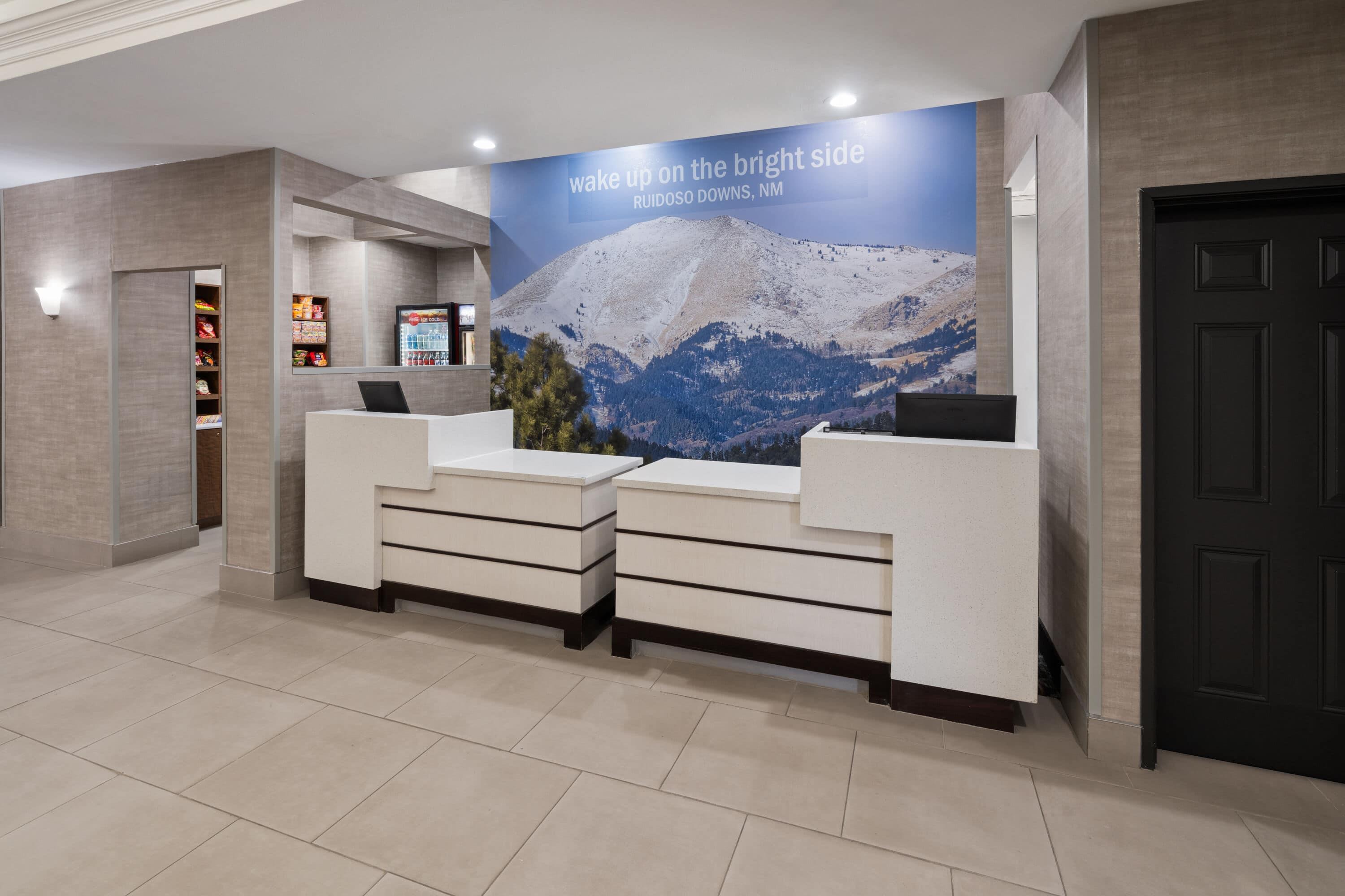 Reception | La Quinta Inn & Suites by Wyndham Ruidoso Downs