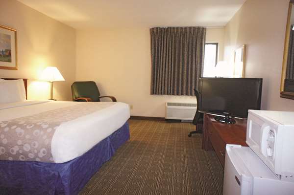  - La Quinta Inn Southwest Omaha - I-80, Exit 445