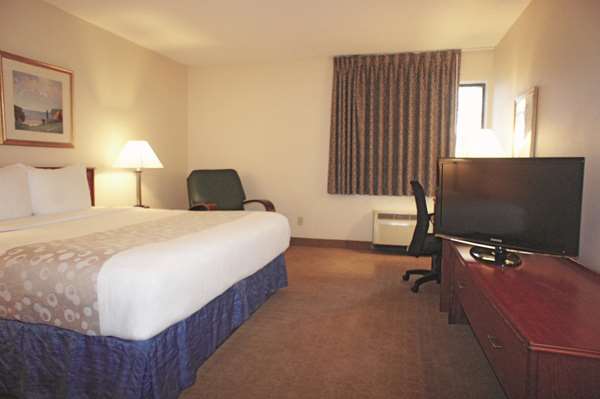  - La Quinta Inn Southwest Omaha - I-80, Exit 445