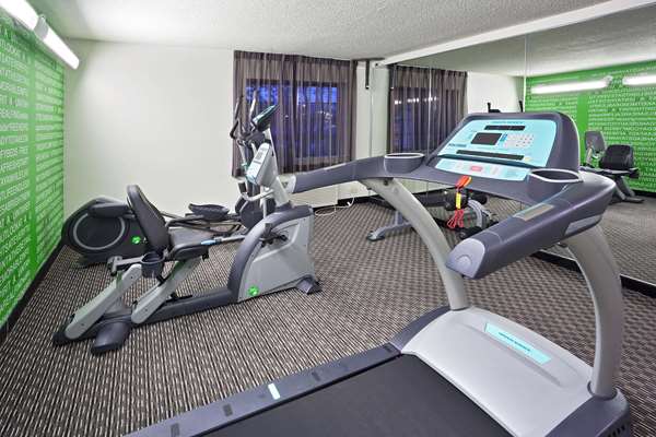 Fitness/ Exercise Room - La Quinta Inn & Suites Macedonia - I-271, Exit 18