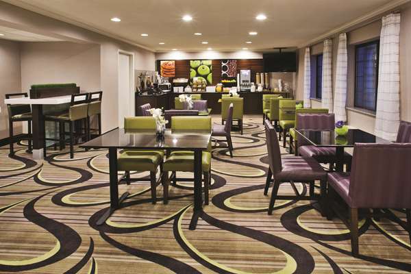  - La Quinta Inn & Suites Delafield