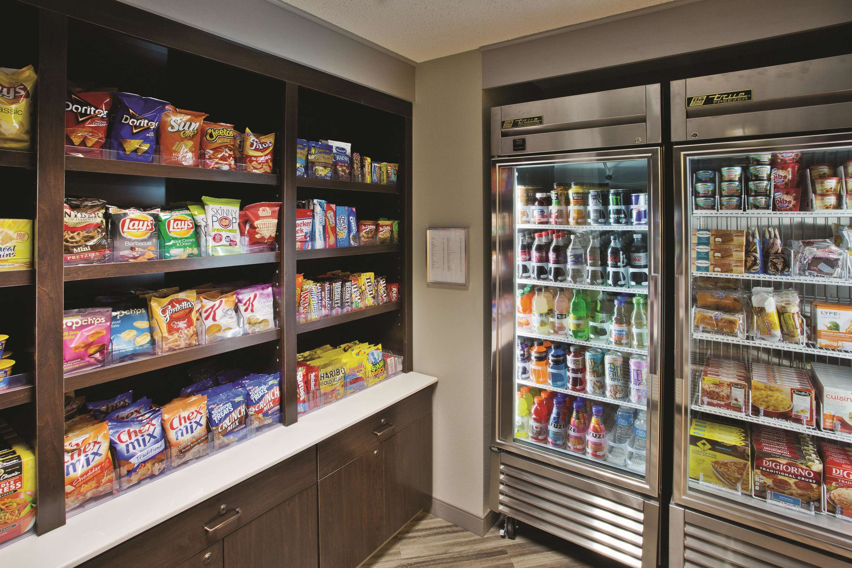 Property amenity | La Quinta Inn & Suites by Wyndham Milwaukee Delafield