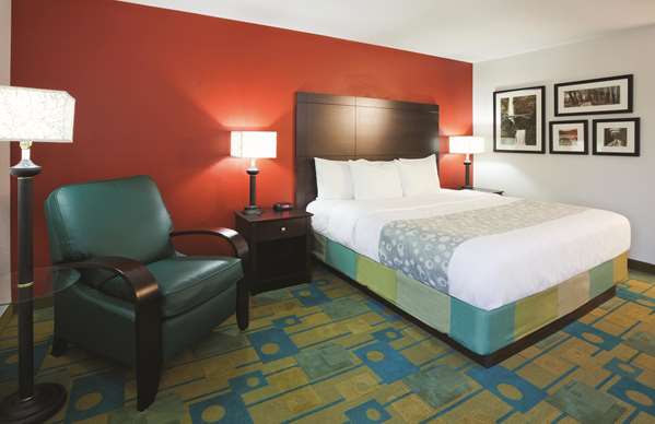  - La Quinta Inn Sheboygan