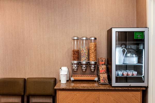  - La Quinta Inn Sheboygan